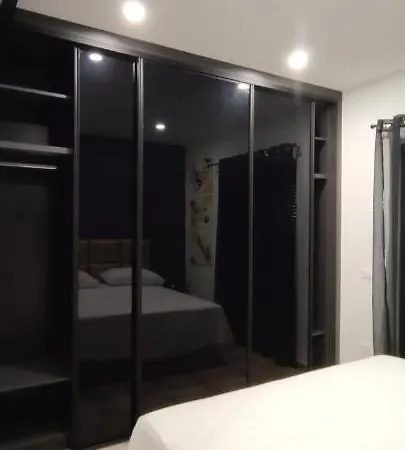 公寓 Apartments More