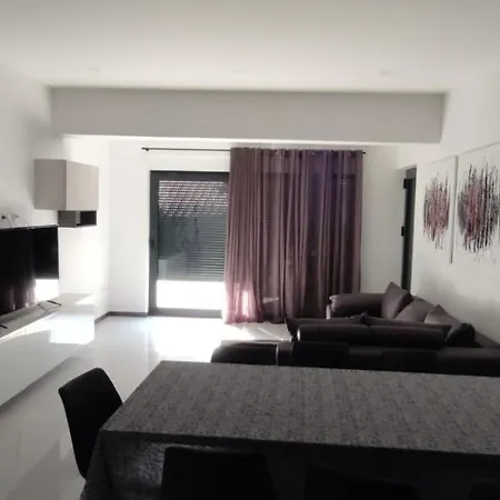Apartments More *