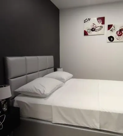 Apartments More 公寓 比比涅